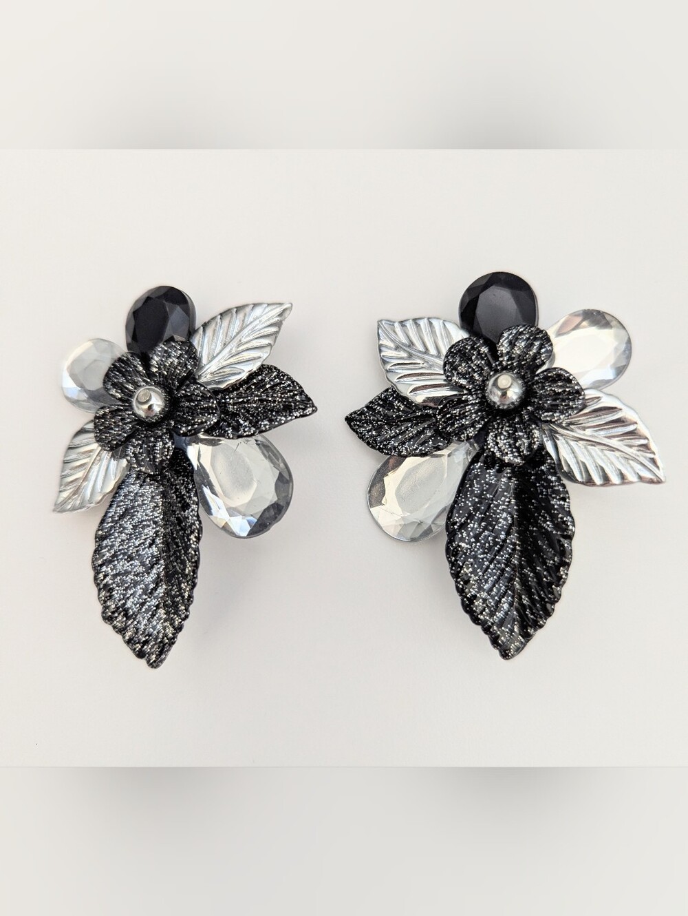 Statement Piece! Large Frosted Black Silver-Tone Clear Flower Clip-On Earrings